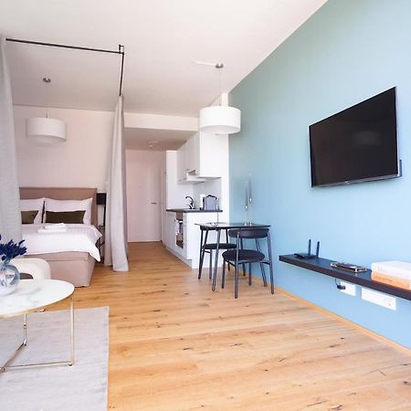 Boutique Studio With Terrace And Pool Wien Exterior foto